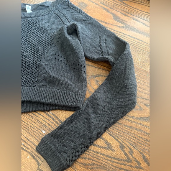 Lululemon Be Present Pullover Cropped Knit Sweater size 2 - Picture 8 of 9